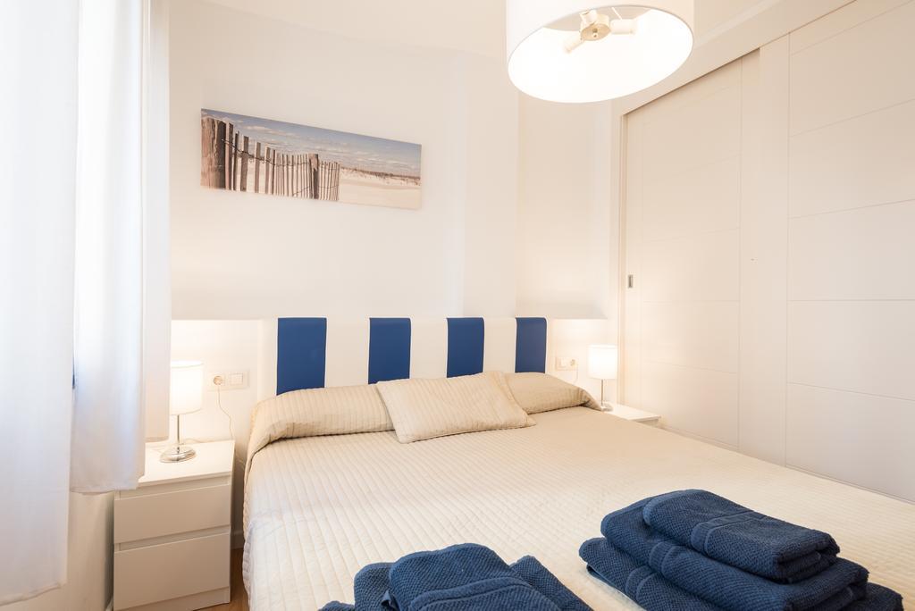Apartment Bolivia 260 Malaga Bagian luar foto